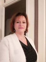Alexandra Mayer