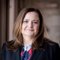 Caroline Cave, Mba