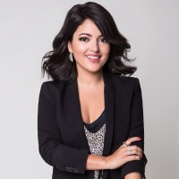 Zita Császári
