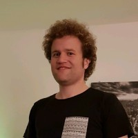 Simon Bauer