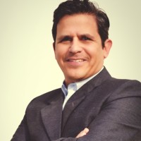 Édgar Almeida S.