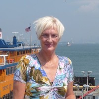 Edith Van Den Berg