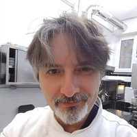 Roberto Vivarelli