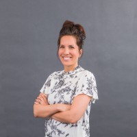 Nicolette Davis, Rid