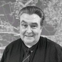 Brian Purvis Marla, Mnaea