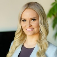 Baylie McKnight, BSW, MSW, RSW, SEP