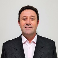 Valdomiro Santos
