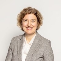 Dr. Lara M Martiner, LL.M.