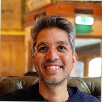 Ruben E Hernandez Correa