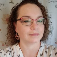 Julia (Julie) James