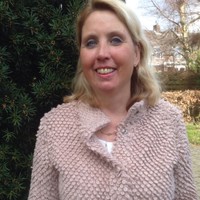 ✔️Karin Van Der Bijl