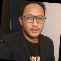 Rhoni Lesmana