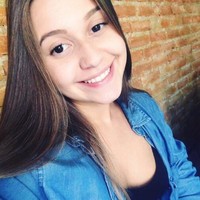 Leticia Meneses Carvalho