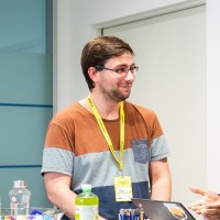 Simon Tamás
