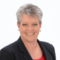 Robin Edgell, LCSW