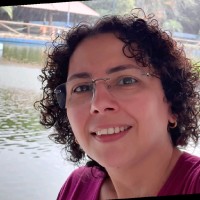 Elisabete Camargo