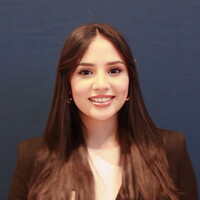 Briana De La Garza