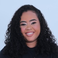 Stefany Caroline