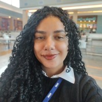 Mirella Santos