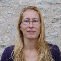 Claire VAN LEEUWEN