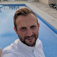 Dom Dickinson