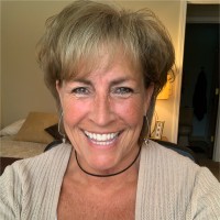 Joan Graves