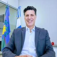 MAXIMILIANO H. VICENTE