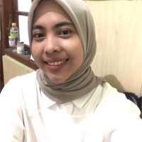 Ummu Nikmatul Qomariyah