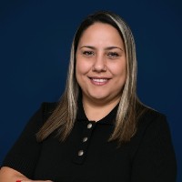 Fabiana Dourado.