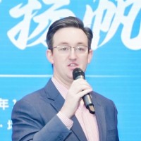 Sean Upton-McLaughlin (马培善)