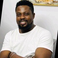 komolafe loni Lawrence