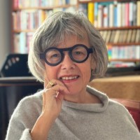 Prof. Heidemarie Dobner