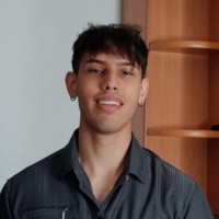Raúl Mora