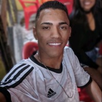 Everton Soares