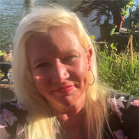 Amanda Freund