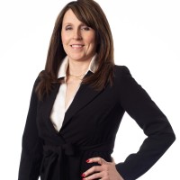 Louise Pitre