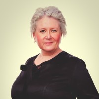 Elizabeth James