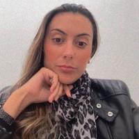 Pamela Assis