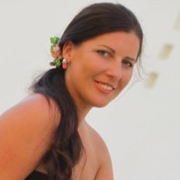 Katarína Valčová