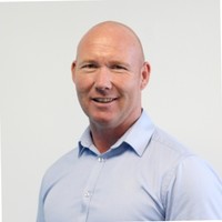 Peter Isaacson