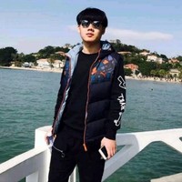 李经伟