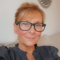 Lesley Martin