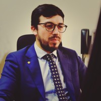 J. Leonardo Castillo Castro