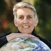 Liz Ellmann, MDiv