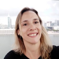 Luciana Tavares