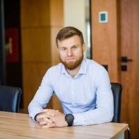 Дмитрий Кузнецов