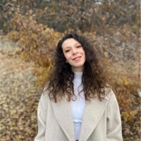 Deniz Özçelik