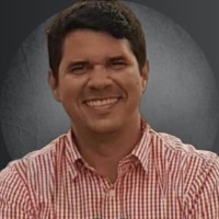 Carlos Eduardo Junqueira
