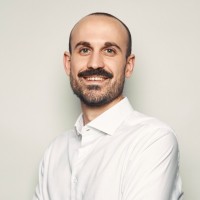 Selim Yasar