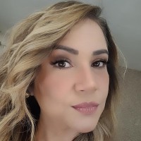 Cristiane Leão